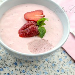 Strawberry Marsmallow Mousse