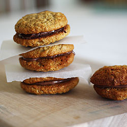 Biscuits with Nutella filling