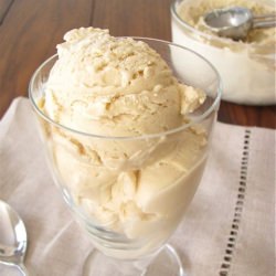 Toasted Marshmallow Ice Cream