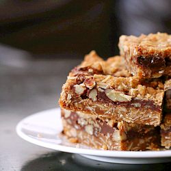 Oatmeal Turtle Bars