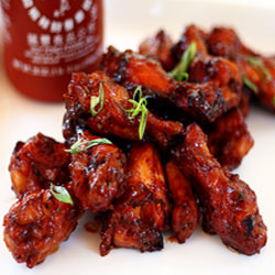 Sweet & Spicy Sriracha Hot Wings