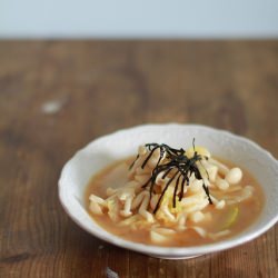 Napa Cabbage & Mushrooms Miso Soup