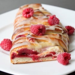 Raspberry Pastry Braid