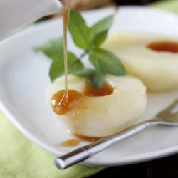Cinnamon Poached Pears