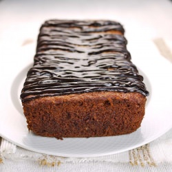 Banana Cake with Chocolate Fudge