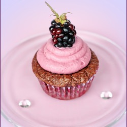 Chocolate Blackberry Cupcakes