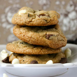 Double Chocolate Chunk Oreo Cookies