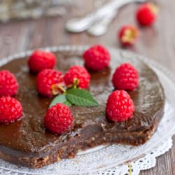 Raw Chocolate Tart with Raspberries