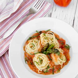 Spaghetti w/ Fresh Tomato Sauce