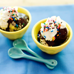 The Best Chocolate Sauce Ever