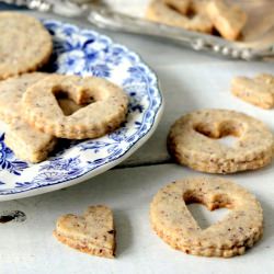 Hazelnut Sandies