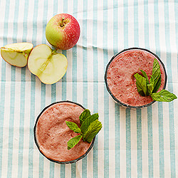 Iced Apple Pomegranate Hibiscus Tea