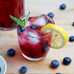 Blueberry Iced Green Tea