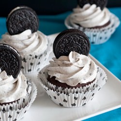 Oreo Cookie Cupcakes