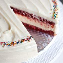 Red Velvet Cheesecake