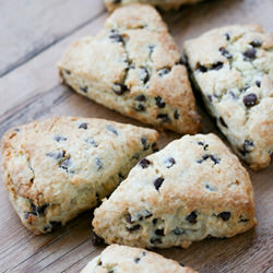 Chocolate Chip Cream Scones