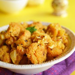 Cauliflower Dry Curry
