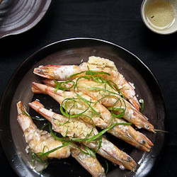 Steamed Garlic Prawns