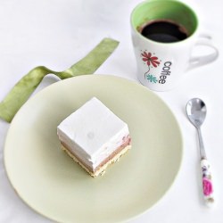 Strawberry Mousse Cake