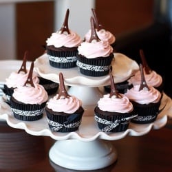 Paris Cupcakes