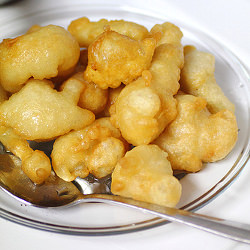 Luqmat al Qadi –  Arabic Yeast Donut