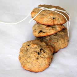 Banana Cereal Raisin Cookies