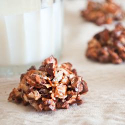 Almond Clusters