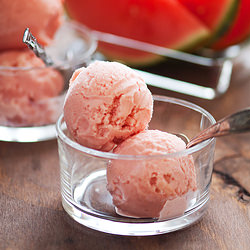 Watermelon Frozen Yogurt