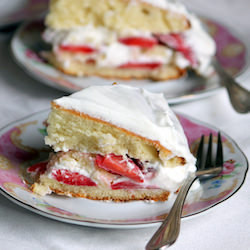 Strawberry Cake
