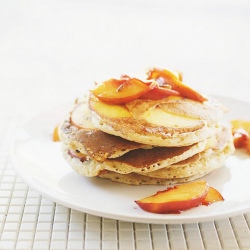 Spiced Peach Pancakes