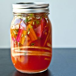 Sriracha Fridge Pickles