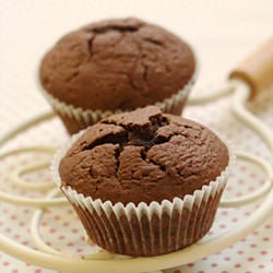 Chocolate Yogurt Snack Cakes
