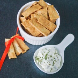Garlic and Rosemary Whole Wheat Crackers