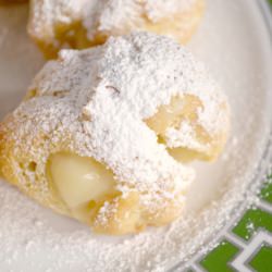 Great Grandma’s Cream Puffs