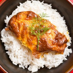 Chicken with a Curry-Dill Sauce