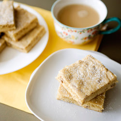 Maple Blondies