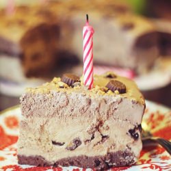 Frozen Reese’s Peanut Butter Pie