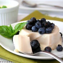 Sweet Basil Panna Cotta