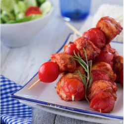 Chicken Skewers with Tomato