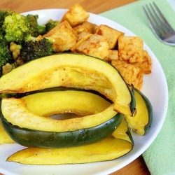 Nutmeg Roasted Acorn Squash