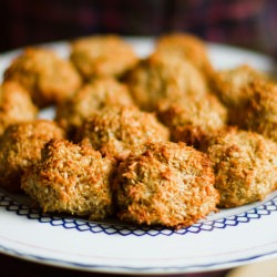 Maple Cardamom Macaroons