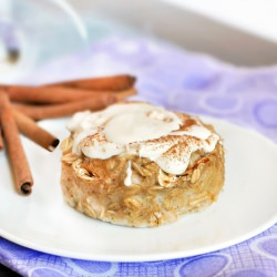 Cinnamon Roll Baked Oatmeal