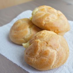 Puff Pastry w/ Vanilla Cream