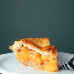 Classic Peach Pie