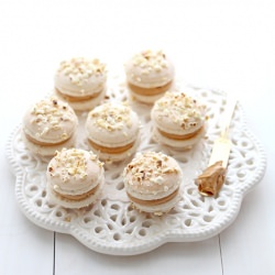 Popcorn Macarons