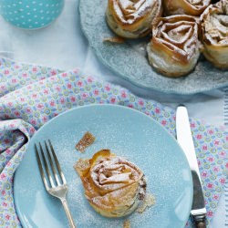 Sweet Filo Roses