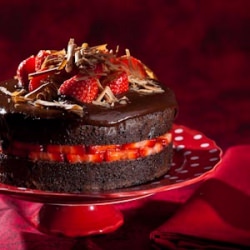Chocolate Strawberry Cake