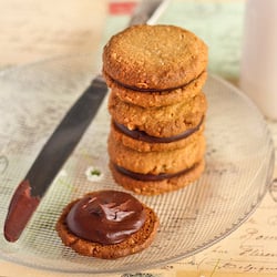 Oat Cookies & Coconut Milk Ganache