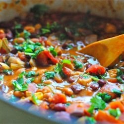 Chili with Chicken and Beans