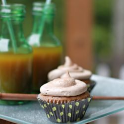 Apple Pie Cupcakes & Pumpkin Juice